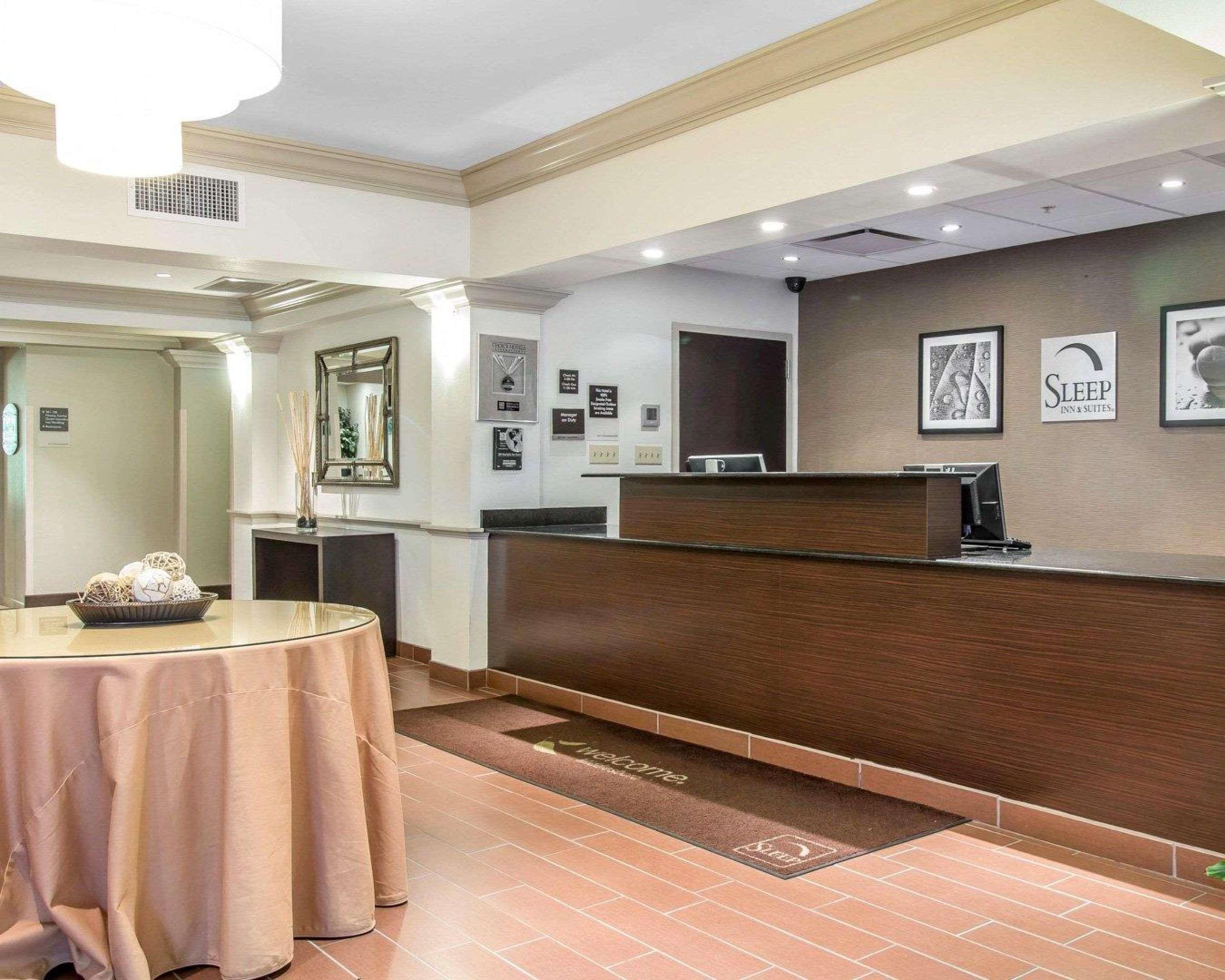 Sleep Inn & Suites Middlesboro Bagian luar foto